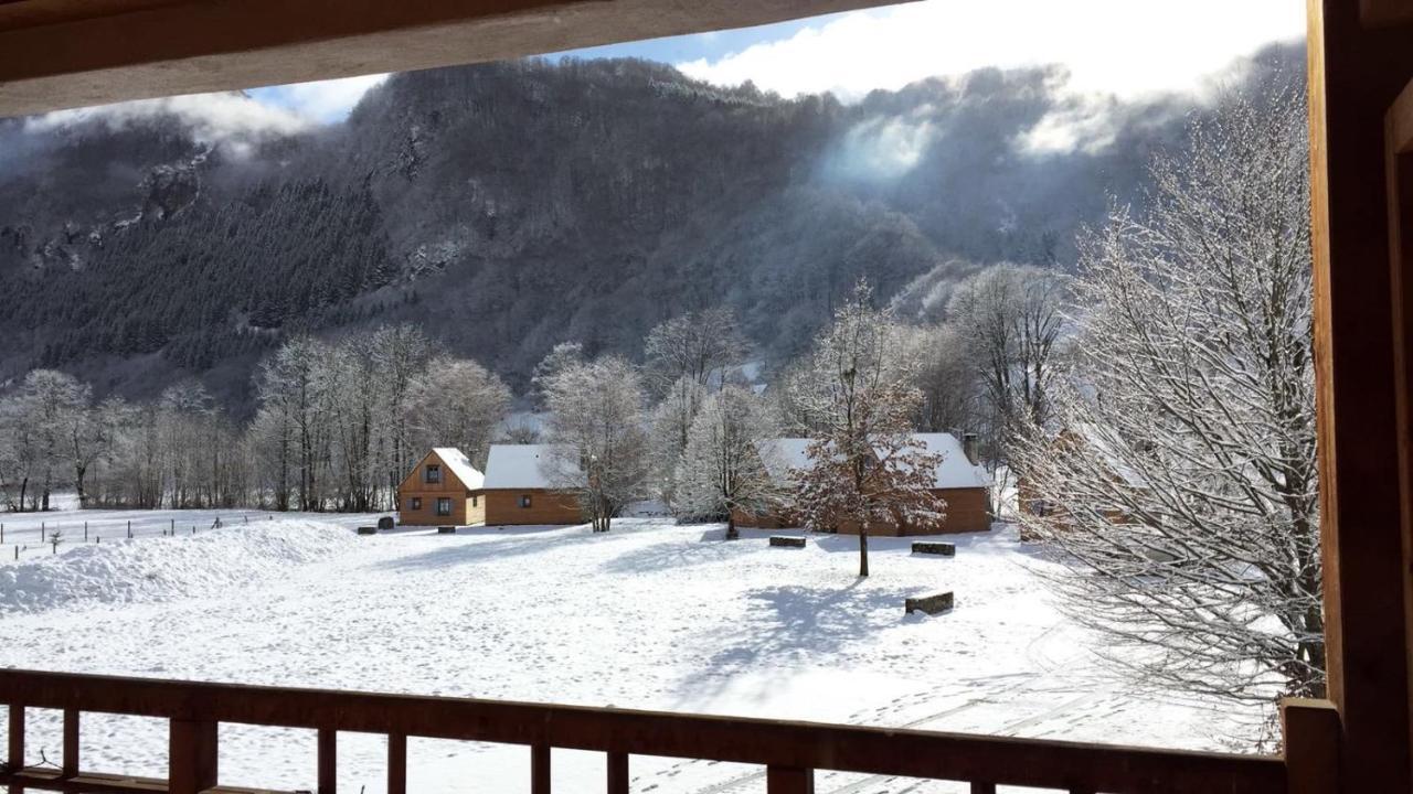 Les Chalets D'Arrens 外观 照片
